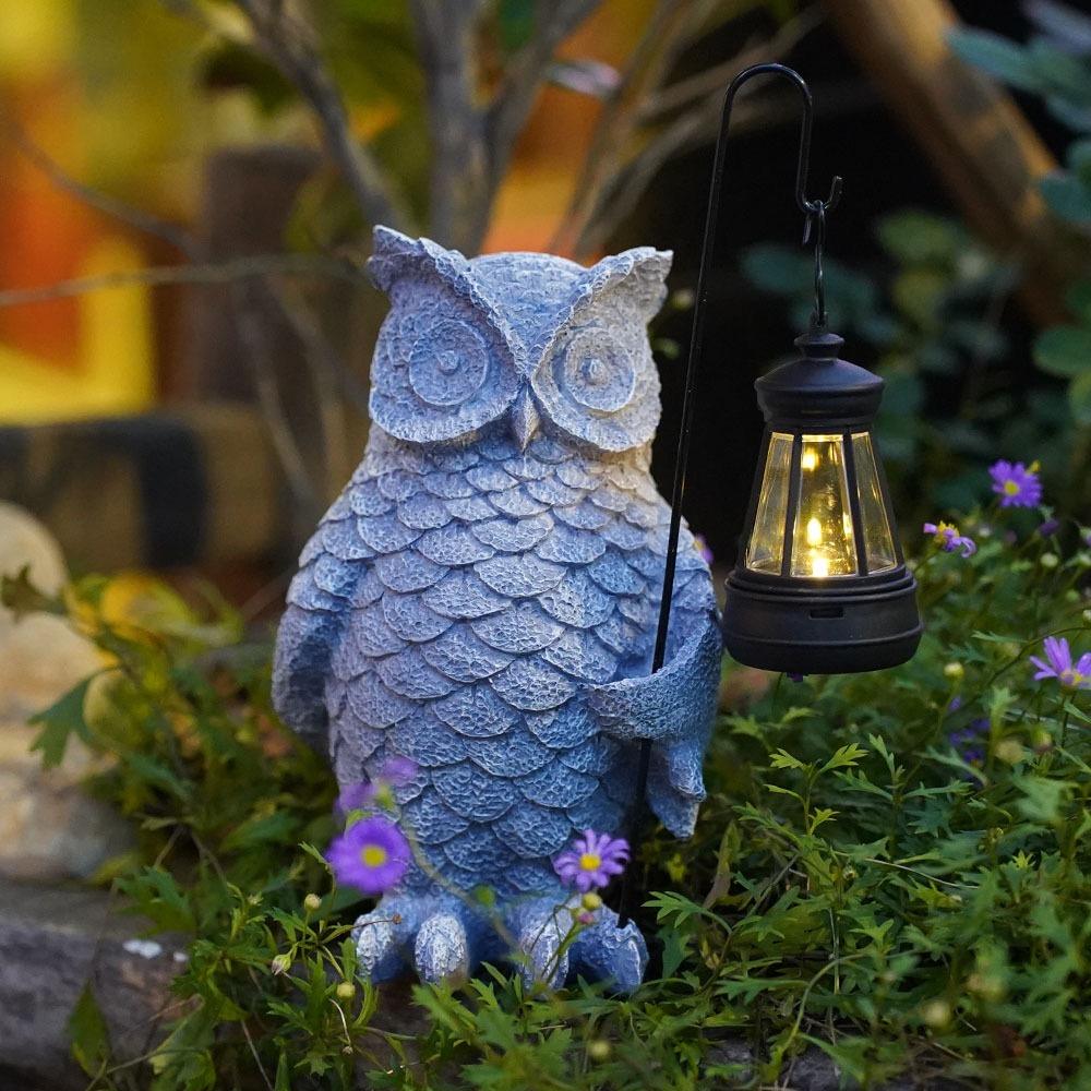 Retro Owl Solar Lantern Garden Statue — Resin Outdoor Yard Decor with LED Light